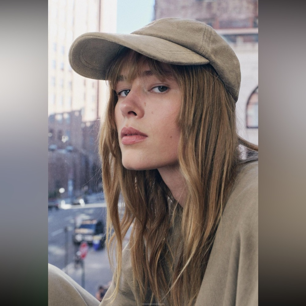 Zara suede leather cap
